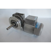 236 RPM 0,4 KW Asmaat 16 mm.LET OP alleen 3 fase 230 volt!!!  Unused.